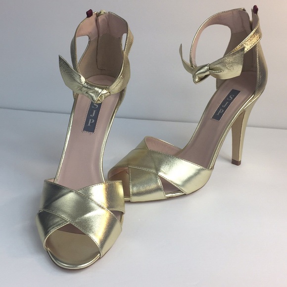 New SJP by Sarah Jessica Parker Buckingham heels - Picture 4 of 8